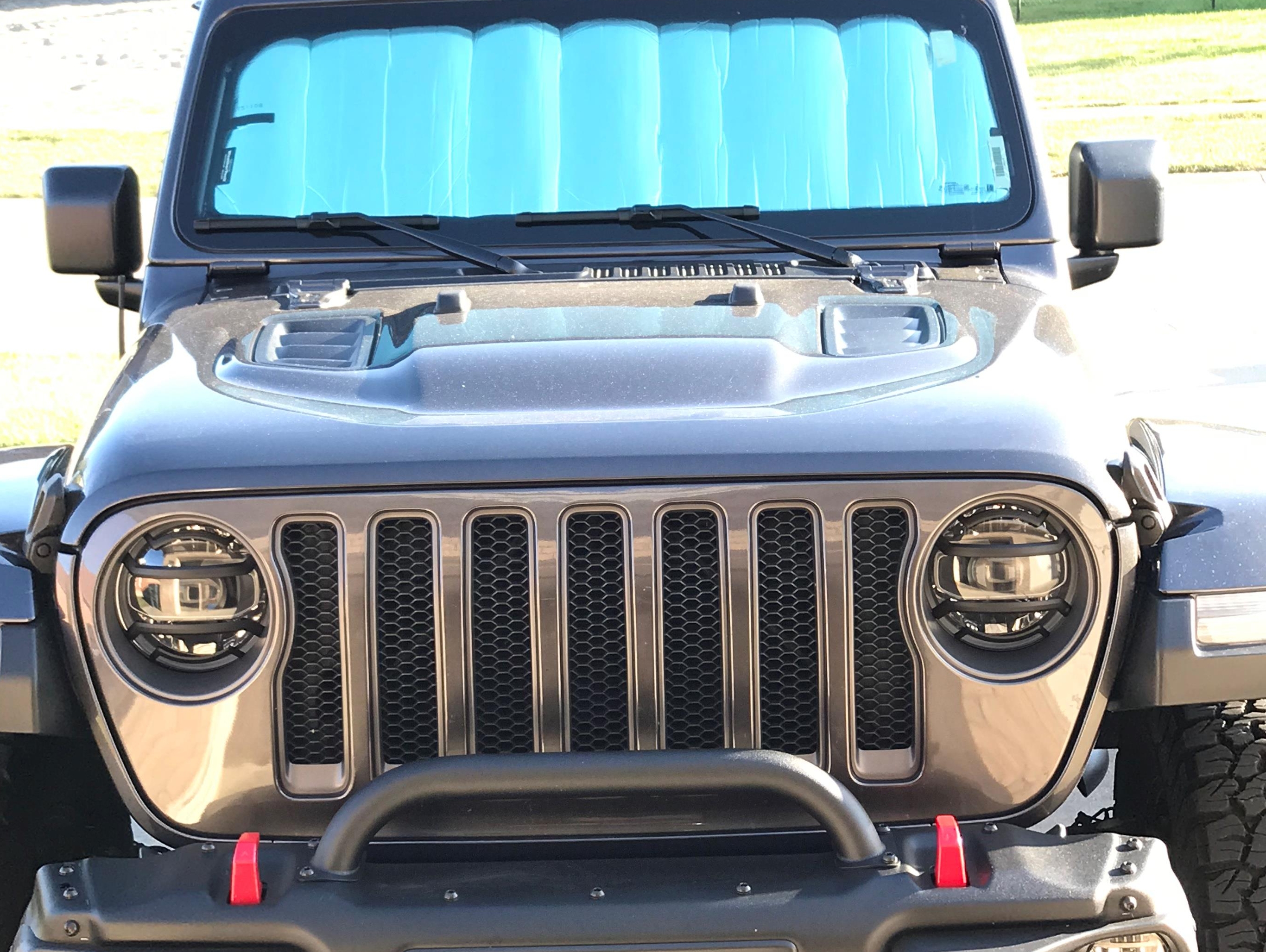 Weathertech Jeep Wrangler Windshield SunShade TS1108 (18-26 Jeep