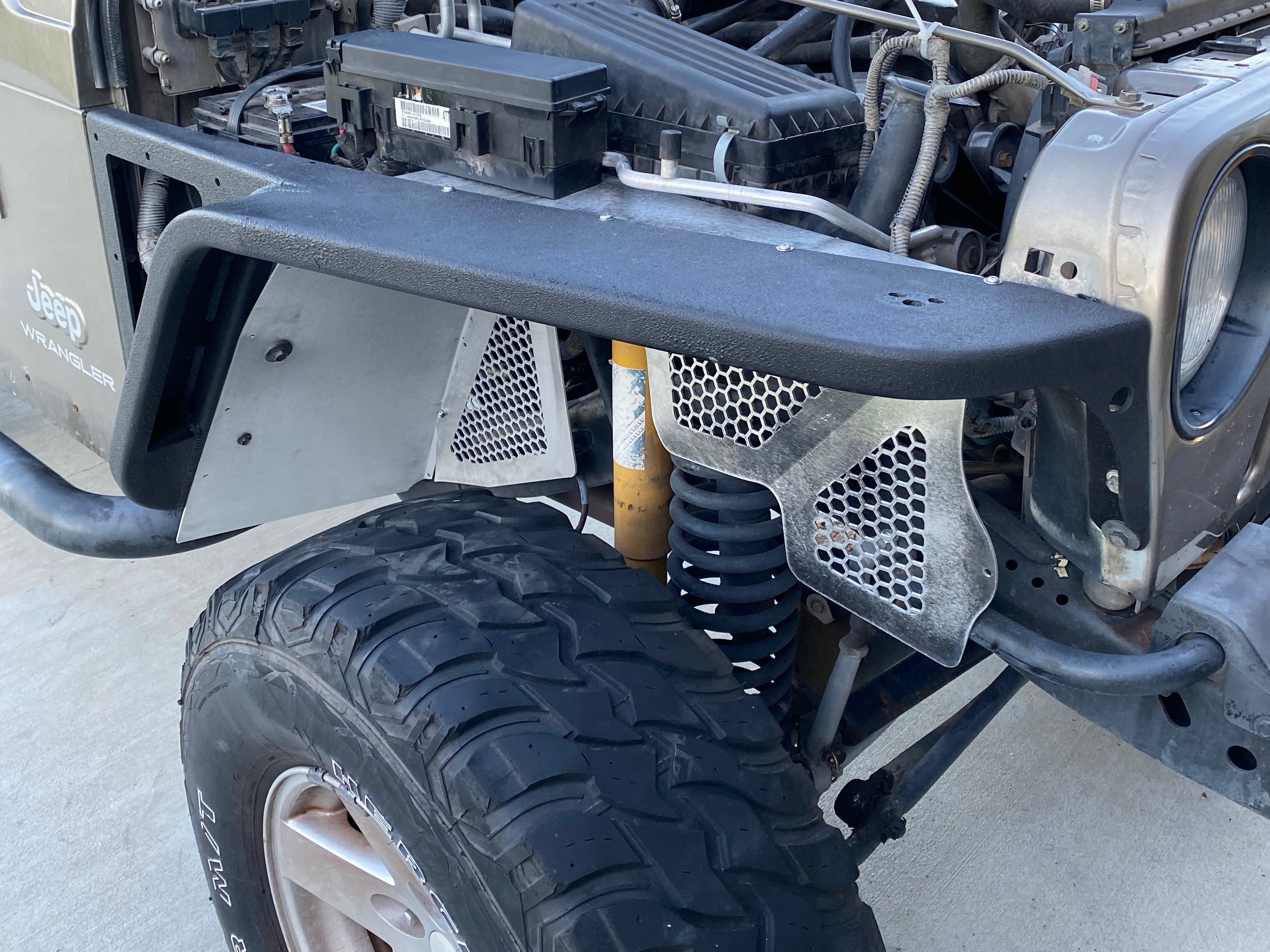 Poison Spyder Jeep Wrangler 3 in. Front DeFender Tapered Fender