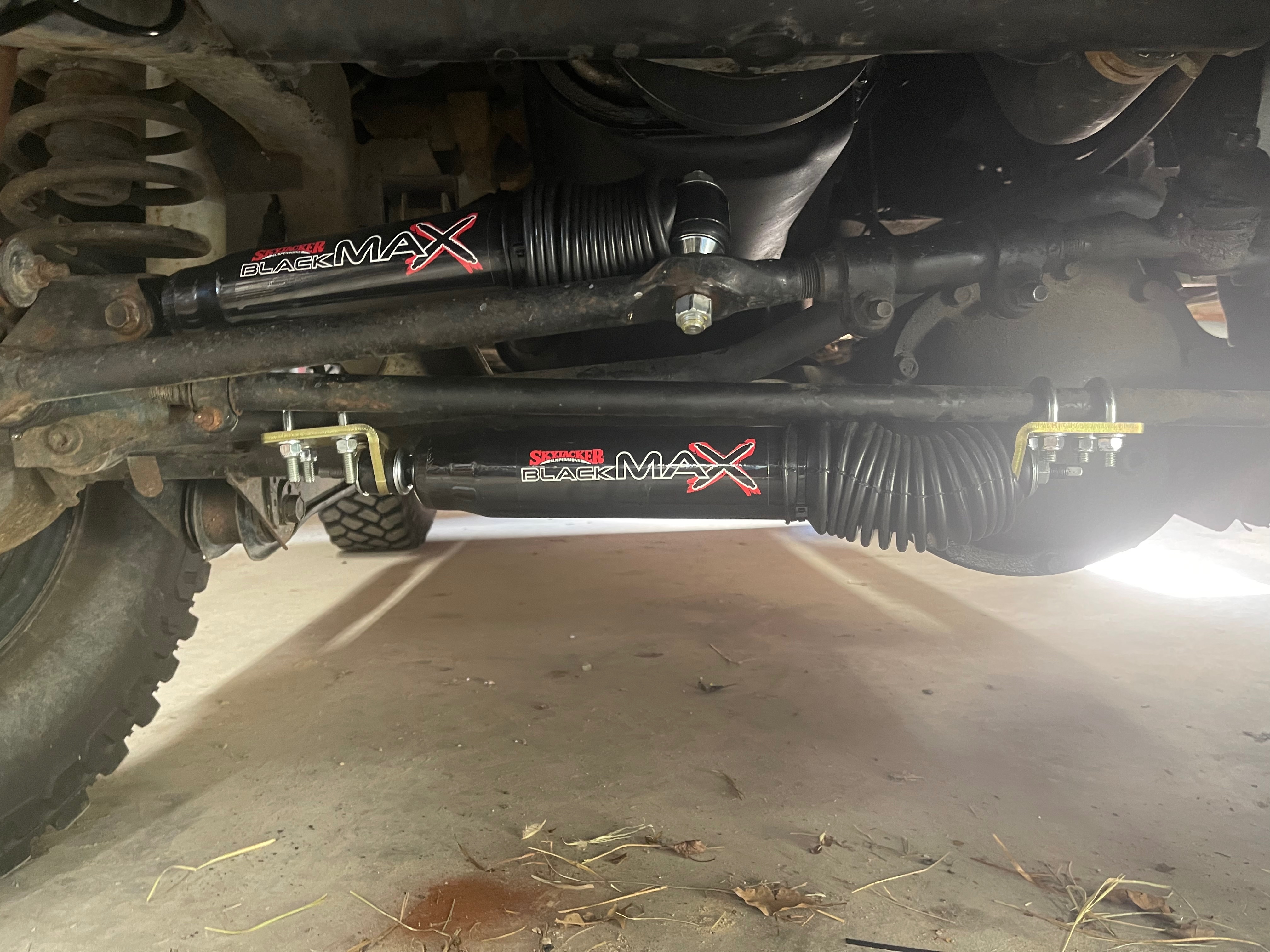 tjラングラー skyjacker ステアリングスタビライザー SkyJacker Jeep Wrangler Black MAX Dual Steering Stabilizer Kit