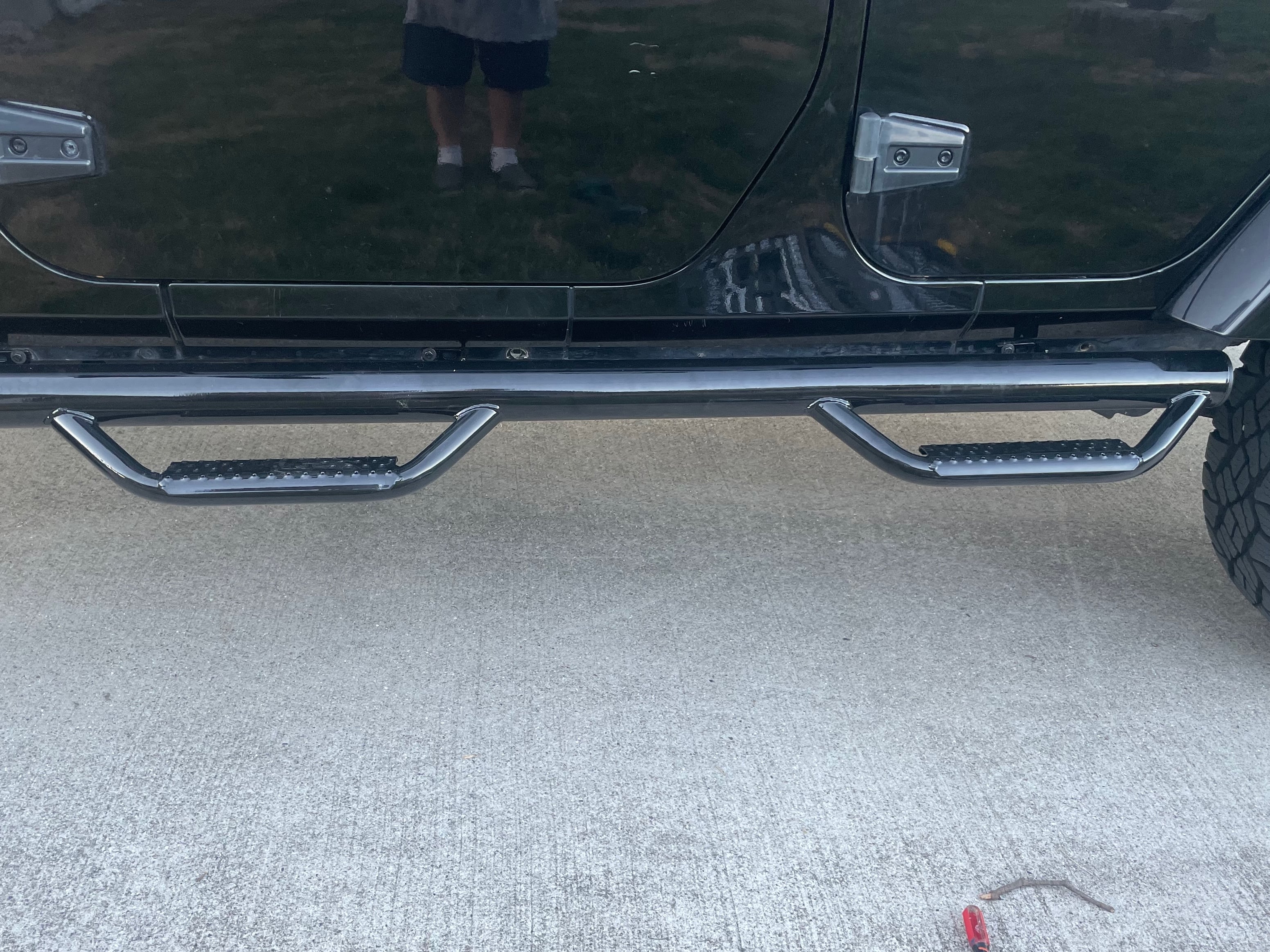 RT N-Fab Wheel 2 Wheel Nerf Side Step Bars; Gloss Black J0764-GB