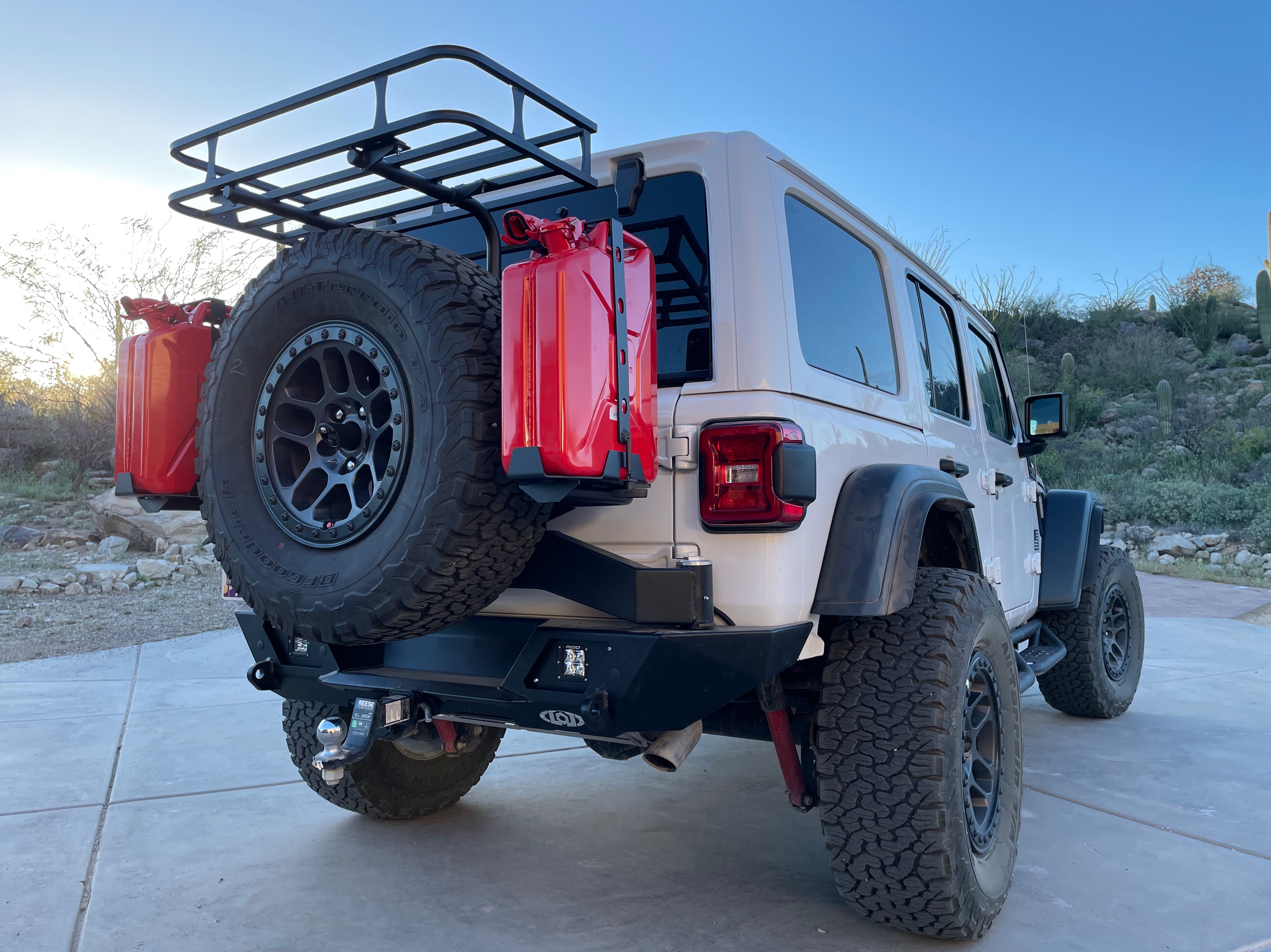 LOD PRODUCTS × 1SLOW PRODUCTS SO-DECK BK LoD Offroad Jeep Wrangler Destroyer Shorty Rear Bumper with Tire