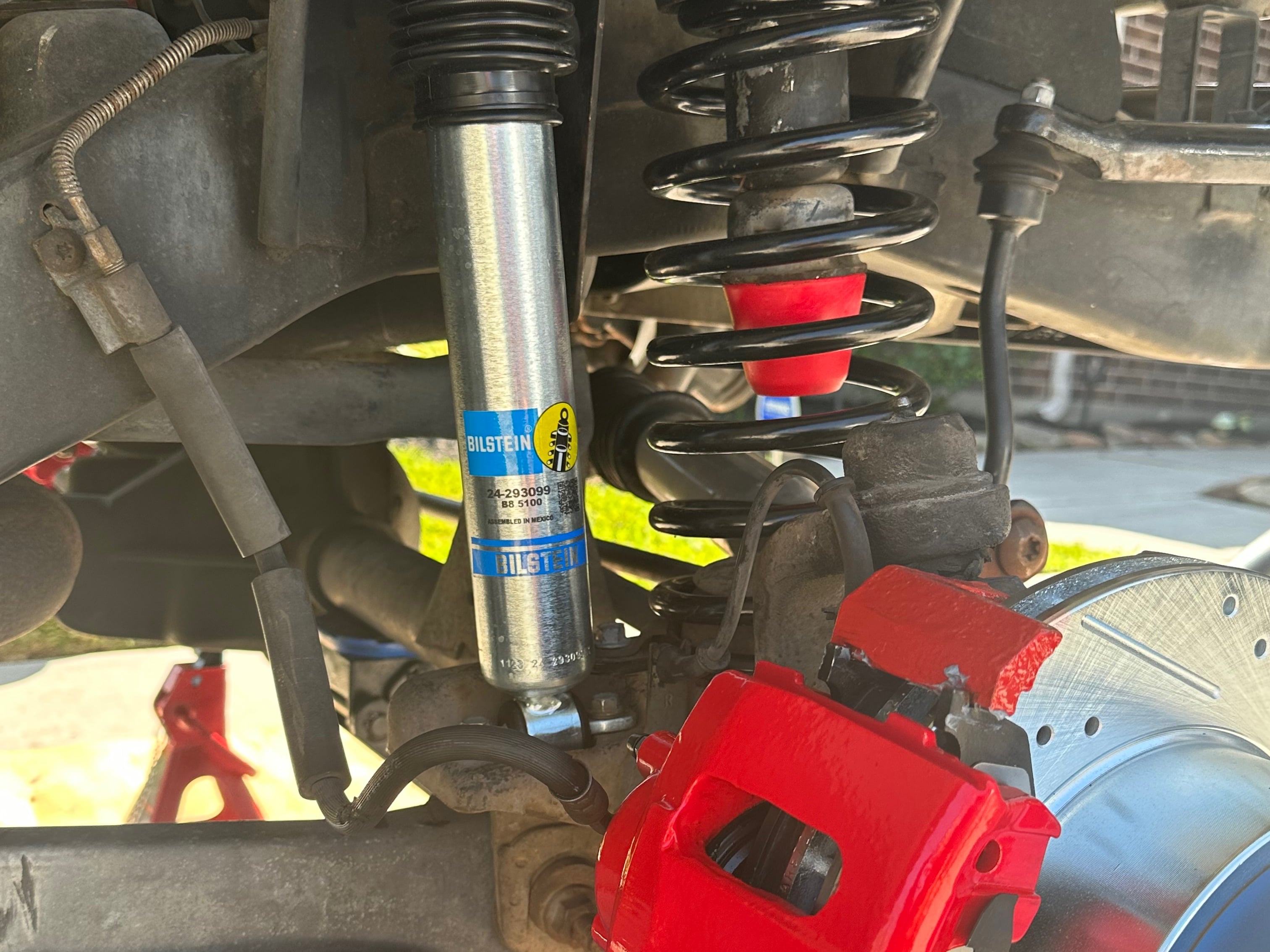 Bilstein Jeep Wrangler B8 5100 Series Front Shock for 0 to 2-Inch