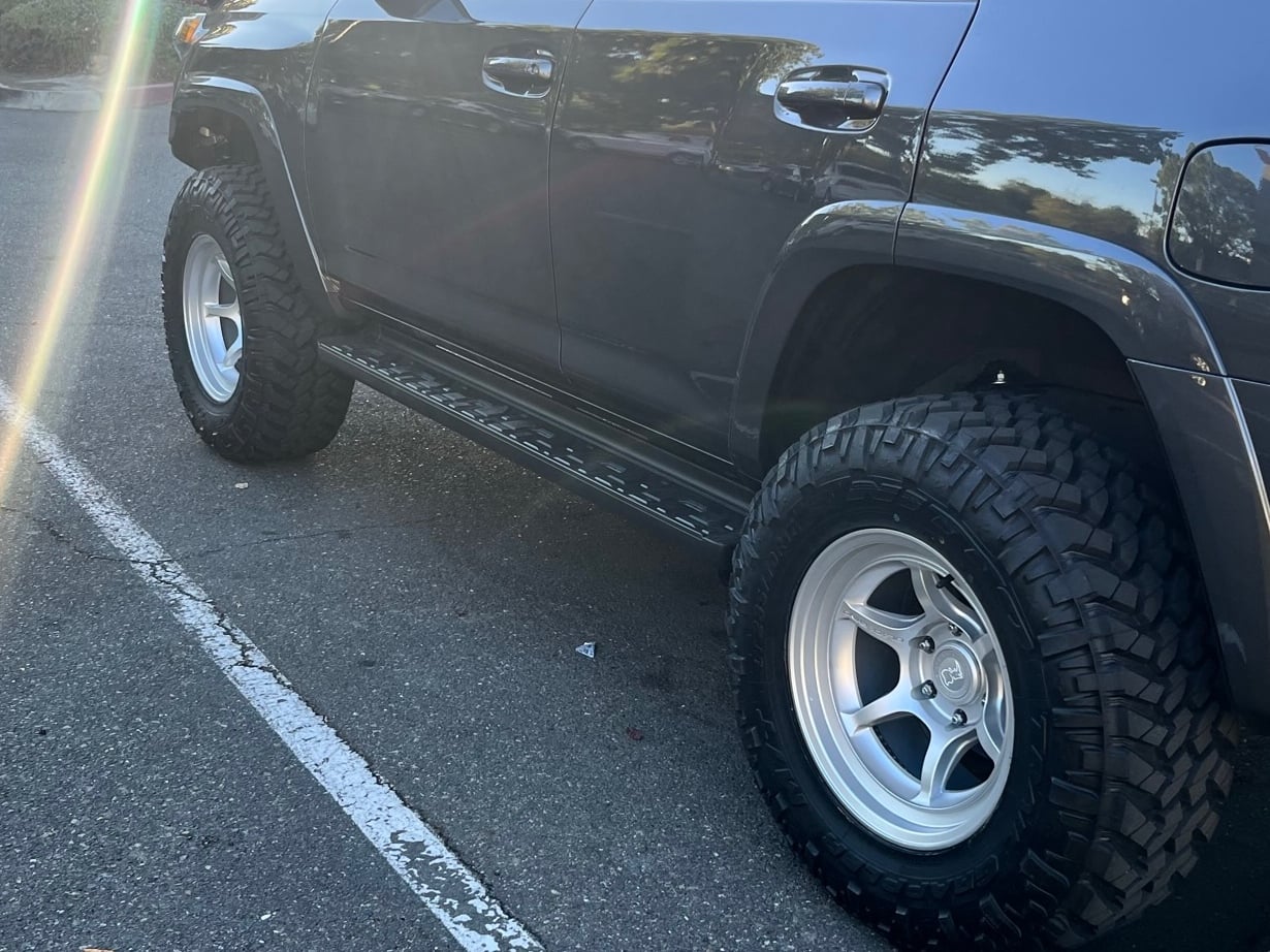 Black Rhino Toyota 4-Runner Shogun Hyper Silver 6-Lug Wheel; 17x8