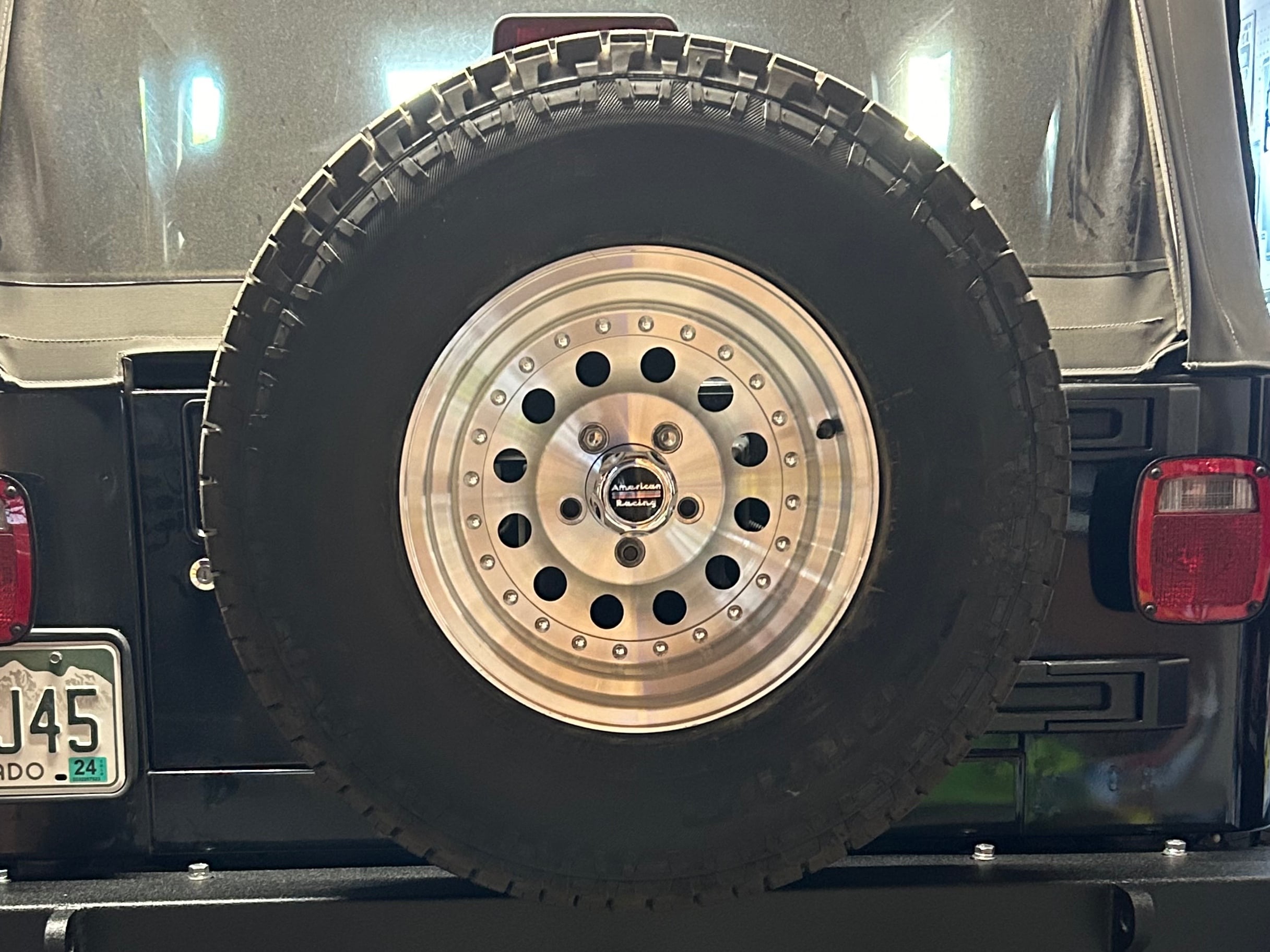 American Racing Wheels Jeep Wrangler Outlaw II Machined Wheel