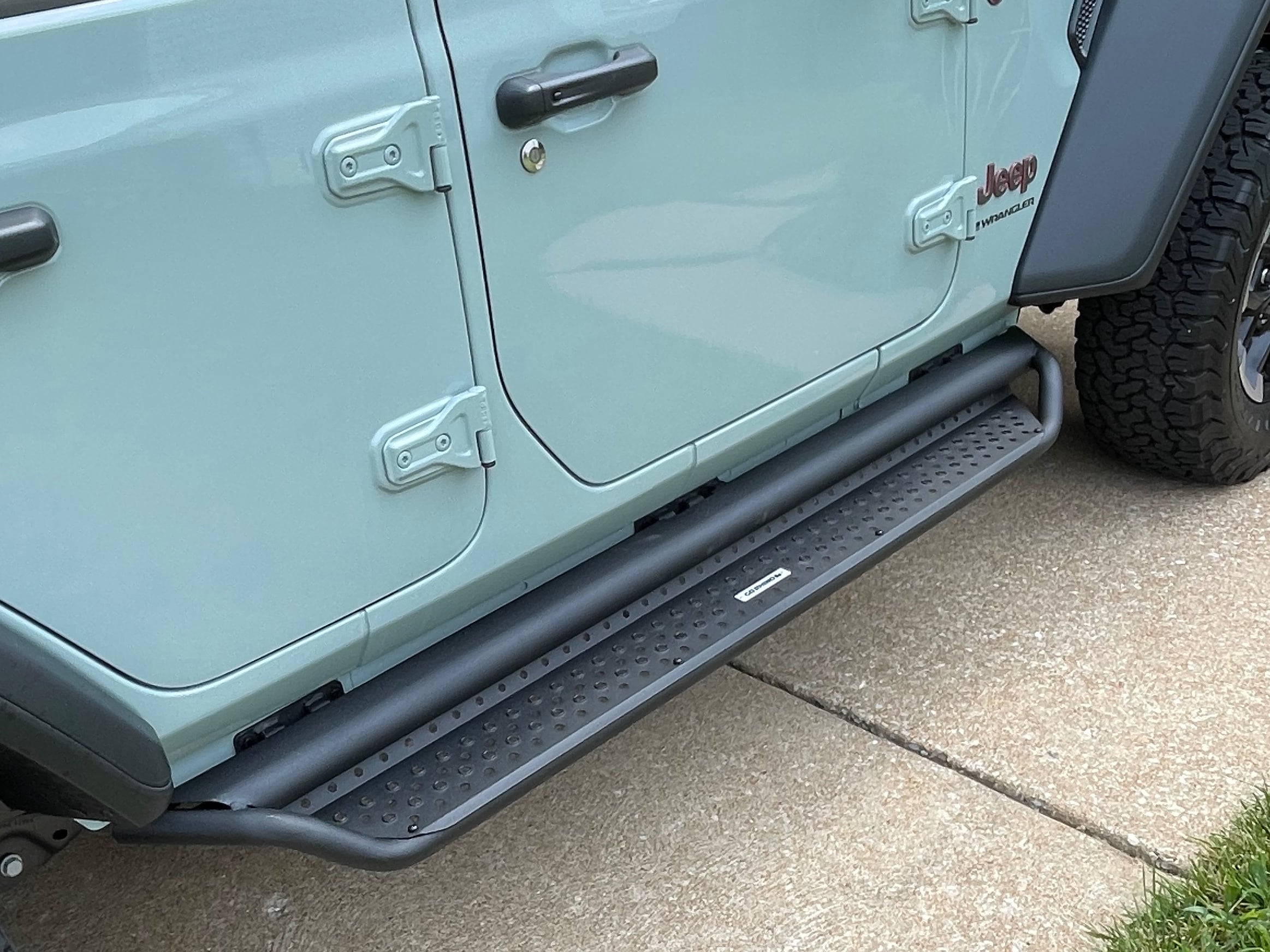 Go Rhino Jeep Wrangler Dominator Xtreme D1 Side Step Bars