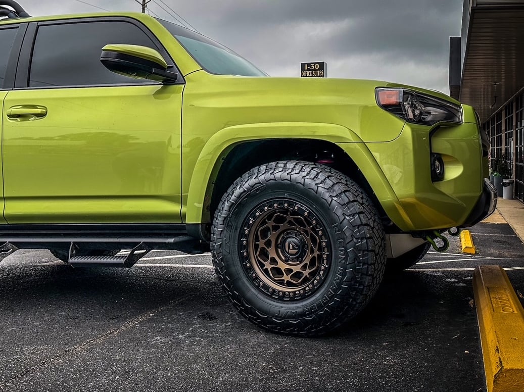 Fuel Wheels Tundra Unit Bronze with Matte Black Ring 6-Lug Wheel
