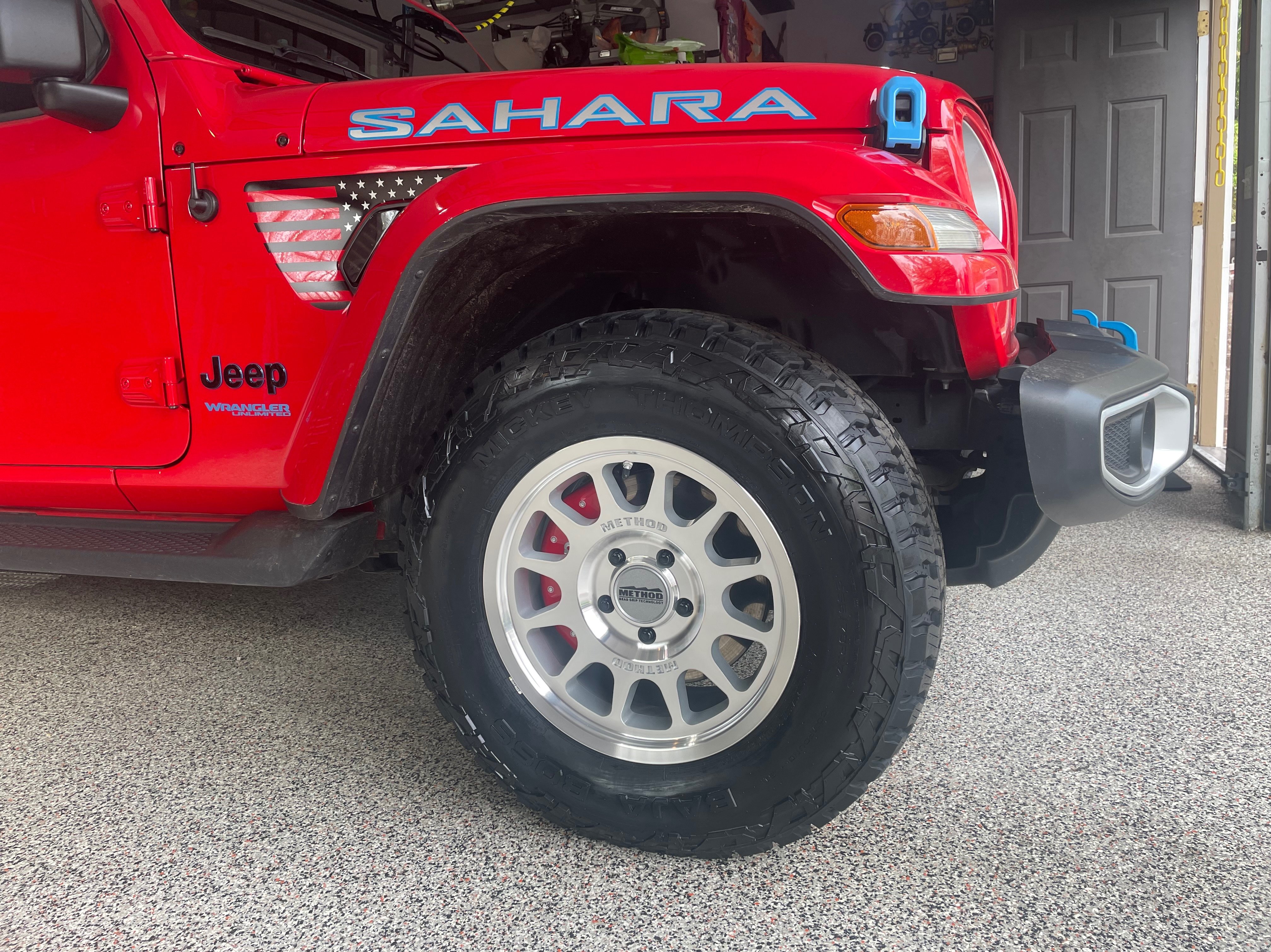 Method Race Wheels Jeep Gladiator MR703 Bead Grip Machined Wheel