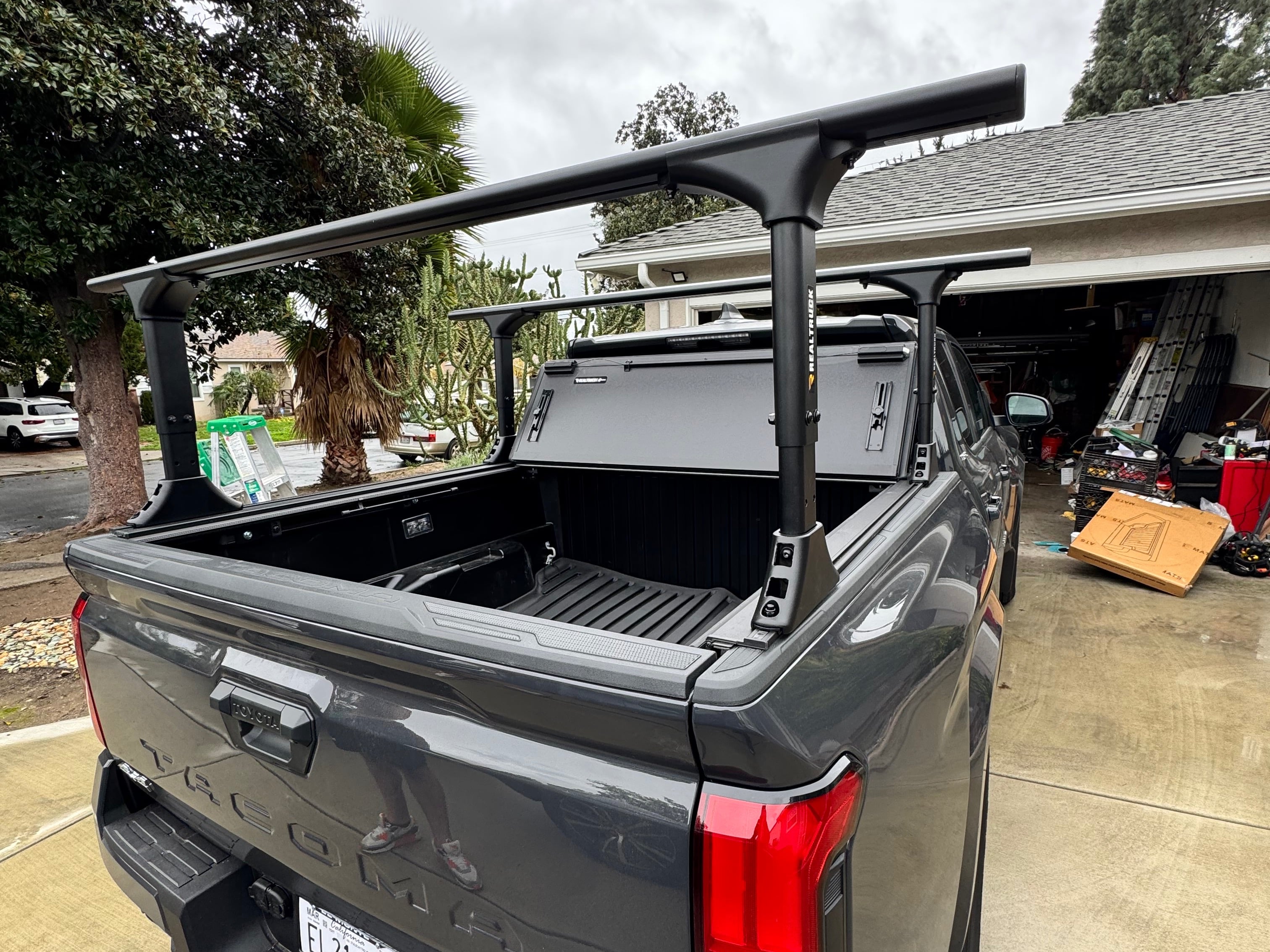 BAK Industries Tacoma BAKFlip MX4 TS Folding Tonneau Cover TT66835
