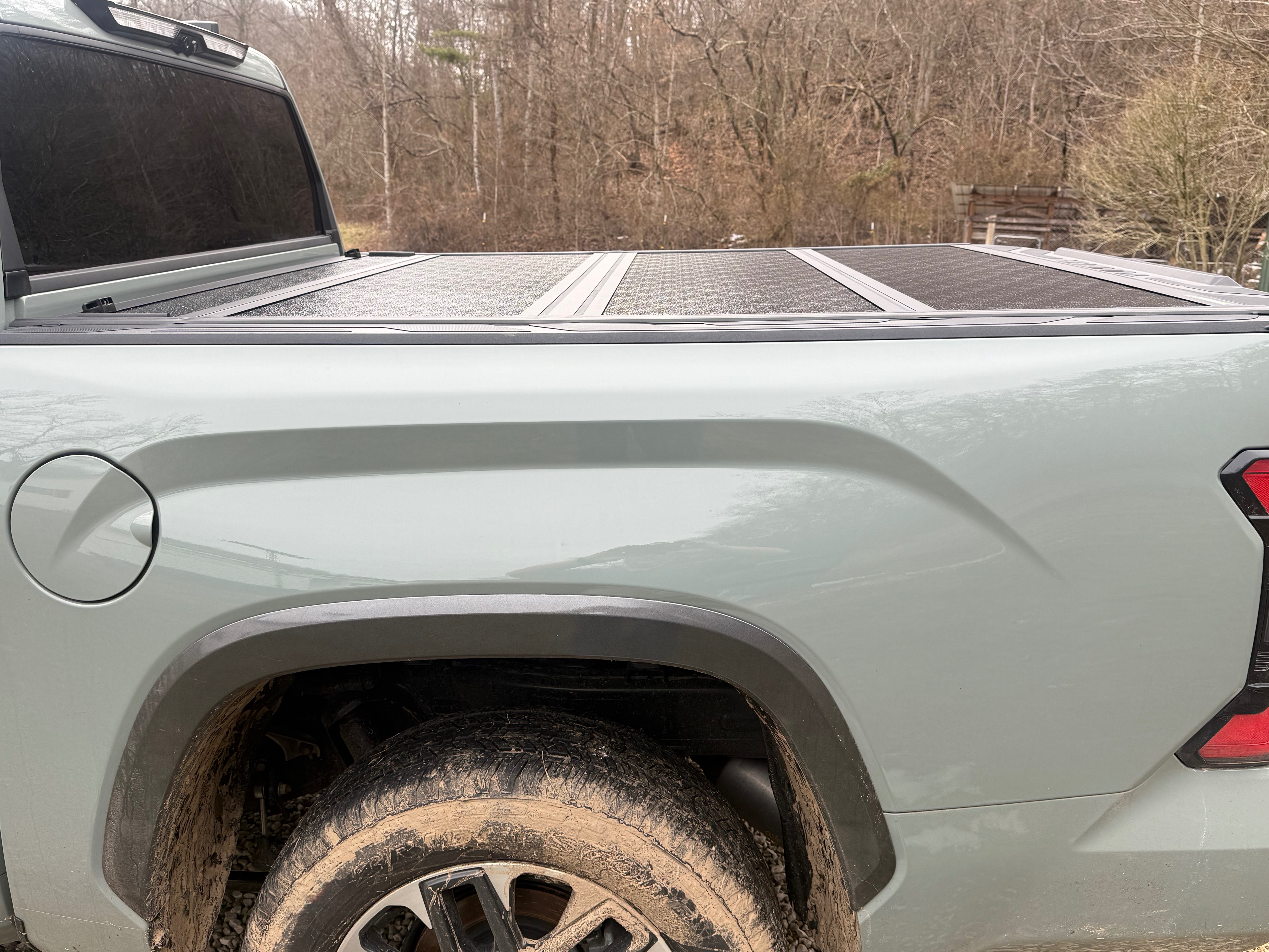 BAK Industries Tundra BAKflip G2 Hard Folding Tonneau Cover