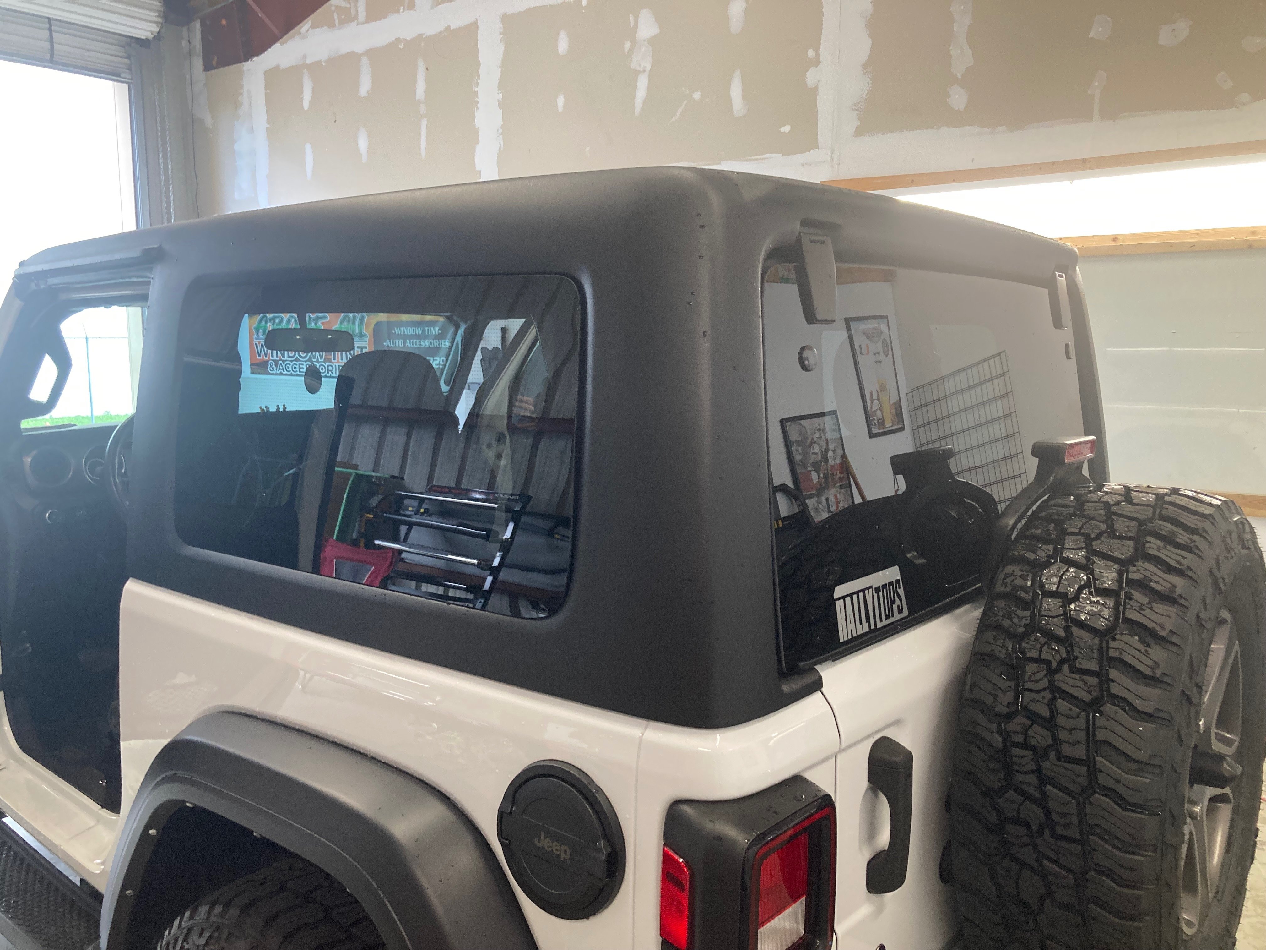 Jeep Wrangler One-Piece Hard Top; Black (18-26 Jeep Wrangler JL 2