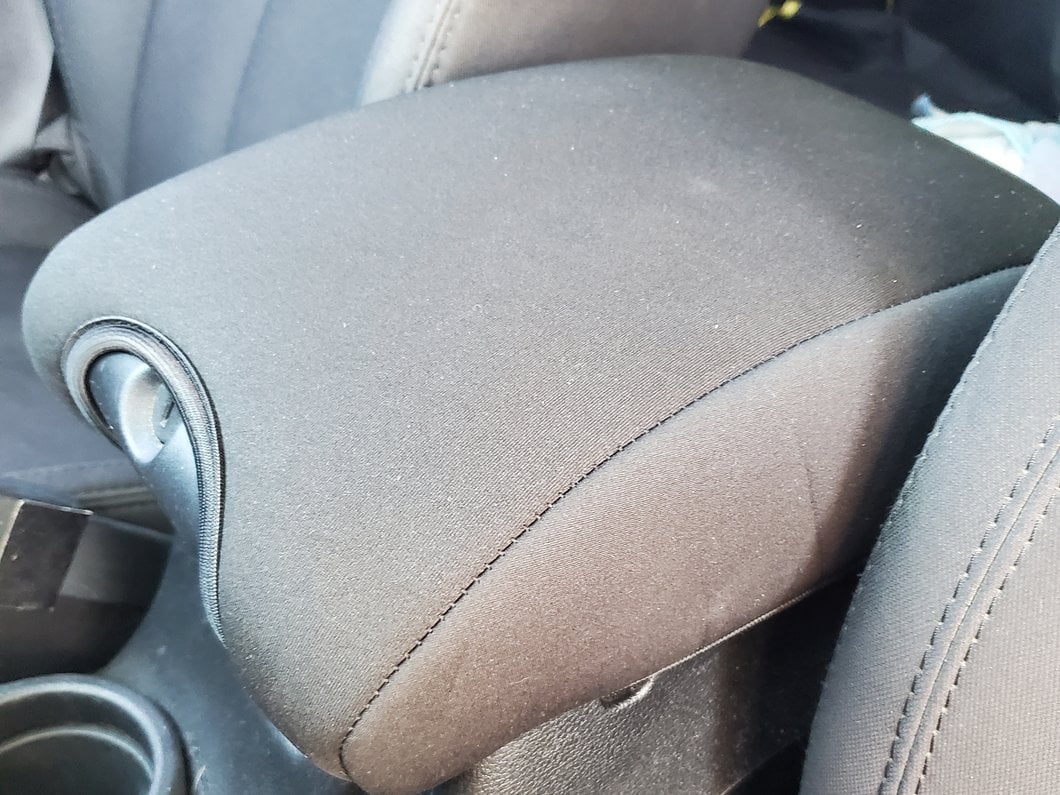 RedRock Neoprene Center Console Cover; Black (1118 Jeep Wrangler JK