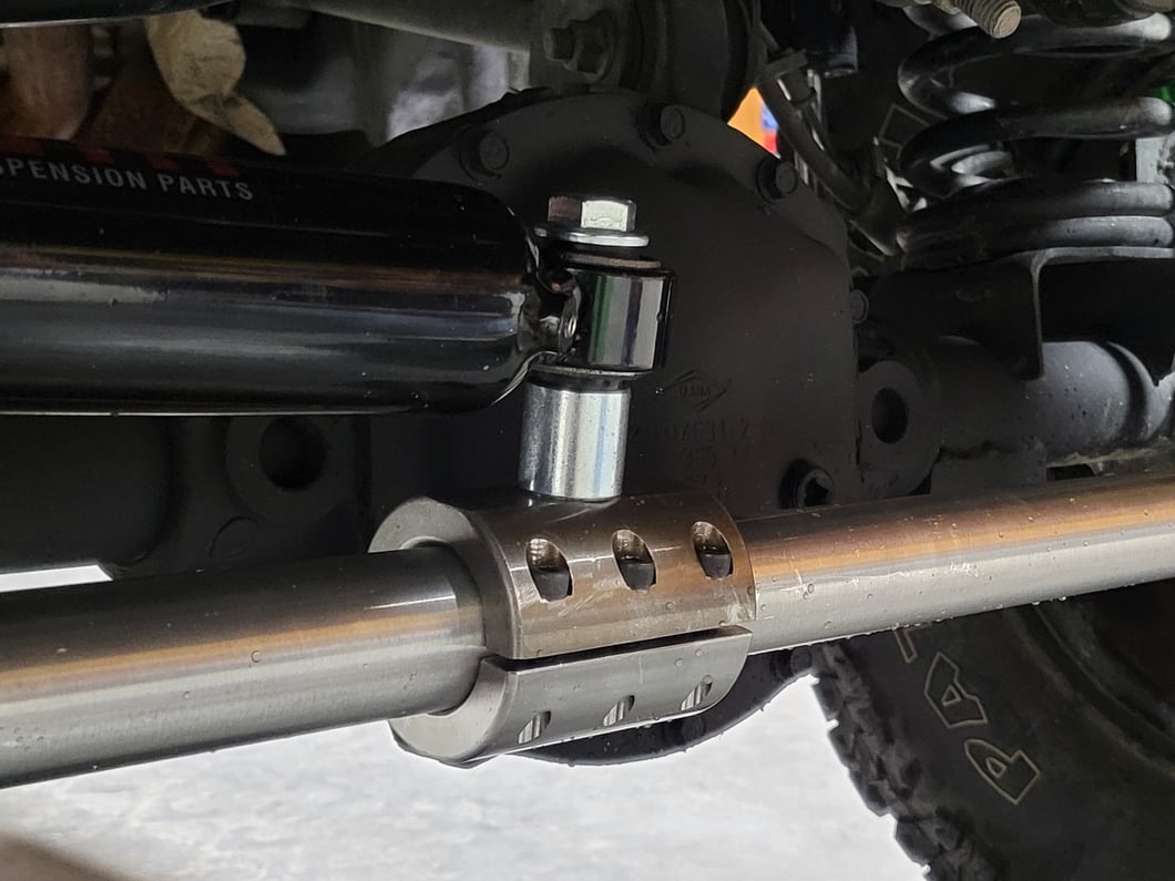 Mammoth Monotube Trail Series Steering Stabilizer (9718 Jeep Wrangler