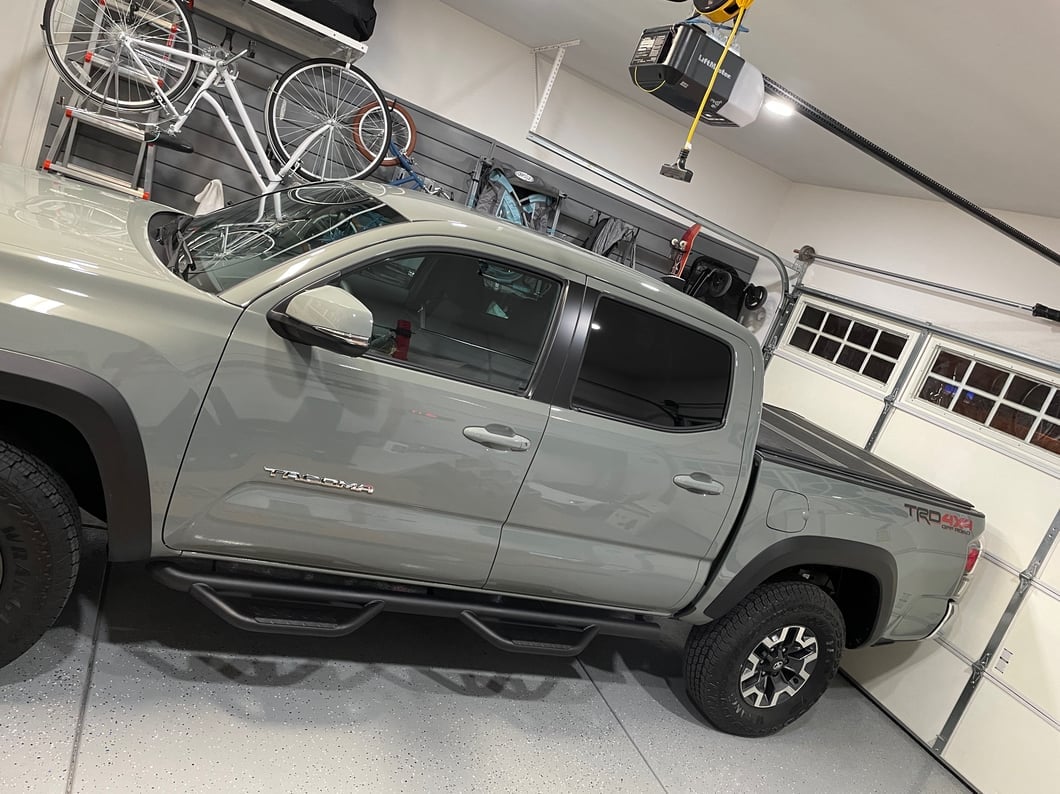 RedRock Predator Side Step Bars (0523 Double Cab) RedRock