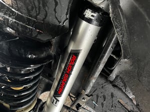 Rough Country Offroad Jeep Wrangler V2 Monotube Front Shocks