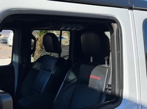 Mopar Jeep Gladiator Front Grab Handles 82215523AB (20-23 Jeep