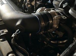 Volant Jeep Wrangler Closed Box Cold Air Intake with MaxFlow 5