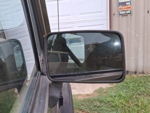 Espejo Retrovisor Manual Derecho Para Jeep Wrangler YJ (1987-1993) - Color Negro, Número CH1321102